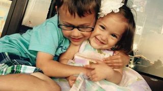 O mama si-a ucis cei doi copii, dupa ce sotul i-a cerut divortul