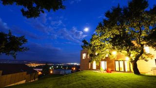 A costat 1 milion de euro si este considerata una dintre cele mai frumoase case din Romania