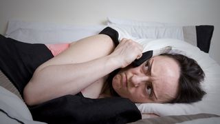 Biletul care a iscat un adevarat scandal intre cativa vecini! Ce le-a transmis o studenta vecinilor sai galagiosi