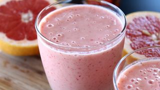 Ai nevoie de ceva usor dupa masa de Craciun? Cel mai bun smoothie pe care il poti face acasa