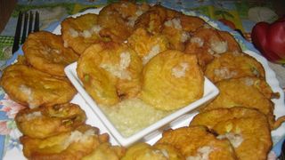 Reteta perfecta cu care sa te refaci dupa sarbatori. Dovlecei pane cu usturoi, un deliciu usor