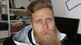 A renuntat la cafea si alcool timp de 2 ani si sanatatea lui i s-a imbunatatit considerabil