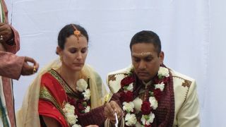 Melia, la casatoria cu Neilesh Bose