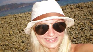 O tanara de 24 de ani a murit din cauza unei tumori, desi la 14 controale medicale i s-a spus ca este sanatoasa