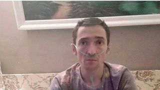 Condamnat la moarte de sistemul medical. Un iesean de 35 de ani, refuzat de spitalul in care isi pusese ultima speranta