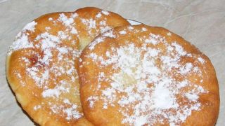 Mai tii minte scovergile bunicii? Sunt ideale pentru post. Poti sa le faci si dulci si sarate. Uite cum