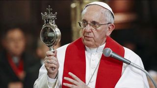 Papa Francisc sugereaza ca este "mai bine sa fii ateu decat un catolic ipocrit"