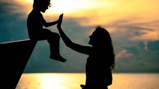 Ti-ai visat mama? Stii ce reprezinta acest vis? Asta e semnificatia ascunsa