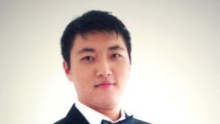 Povestea tanarului din China care a cucerit intreaga tara dupa ce a interpretat melodia &bdquo;Copacul&rdquo;  la un show de talente