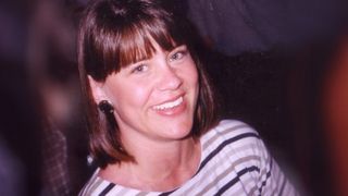 Sotia lui a murit dupa o boala crunta, dar dupa doi ani a primit o scrisoare emotionanta: "Cand veti citi aceasta scrisoare, eu voi fi pierdut lupta cu cancerul"