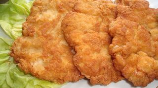 Am aflat secretul celor mai fragede snitele! Un bucatar din Arad ne invata cum sa pregatim acest preparat ca la carte