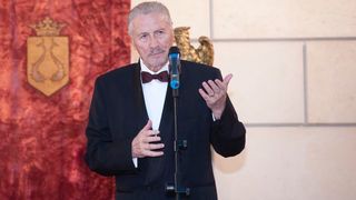 Cum arata acum fosta doamna a Romaniei, Nadia Constantinescu! Sunt ani de cand sotia fostului presedinte nu a mai aparut la evenimente