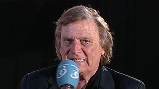 Varsta si-a pus amprenta pe chipul lui Florin Piersic. Uite cum arata actorul la 81 de ani. Ultima lui aparitie televizata a aratat cat de mult s-a schimbat