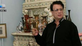 Fratii Dolanescu inca se cearta pe averea tatalui lor - Acum, au de impartit o soba care costa peste 10.000 de euro - Cum arata si de ce s-au incins iar spiritele intre ei?