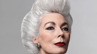 Cum arata romanca de 60 de ani care a devenit manechin la Paris! Rodica e din Campia Baraganului