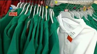 Stiai ca hainele pe care le porti te-ar putea imbolnavi? Uite ce ne sfatuiesc specialistii - Multe contin substante chimice periculoase pentru organism