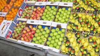 Cum recunoastem fructele si legumele cu pesticide din magazine