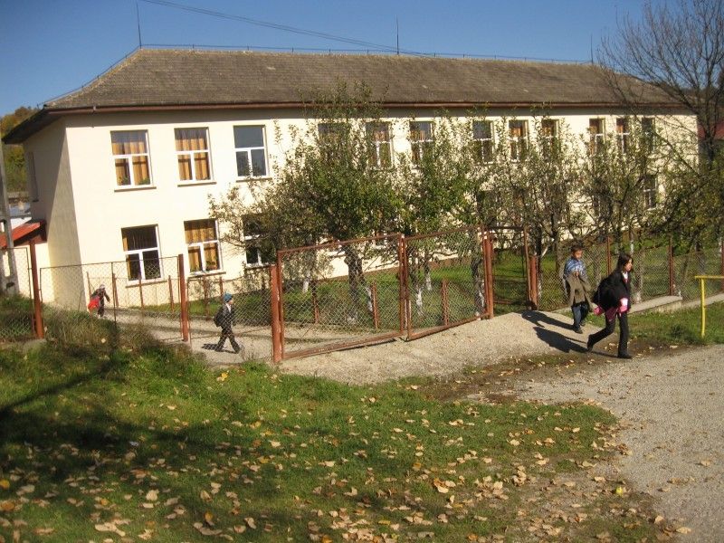 Aceasta este scoala la care Cheloo a fost trimis de judecatori