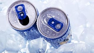 Otrava la cutie: Iata ce contin, de fapt, energizantele si ce efect au asupra sanatatii