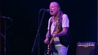 Gregg Allman, fost sot al cantaretei Cher, a murit la varsta de 69 de ani