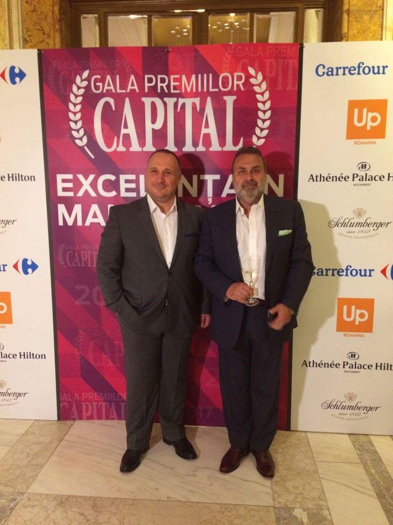 Domnul Haluk Kurcer (Presedinte Kanal D si membru executiv al Consiliului de Administratie Dogan Media International) alaturi de domnul Ugur Yesil (Manager general Kanal D)