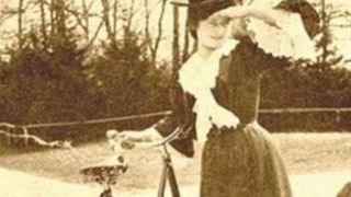 Cum decurg renovarile celebrei vile a Mitei Biciclista! Asa arata imobilul de trei milioane de euro al curtezanei!