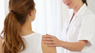 20 de simptome ale cancerului pe care femeile le ignora! Daca le aveti mergeti imediat la medic!