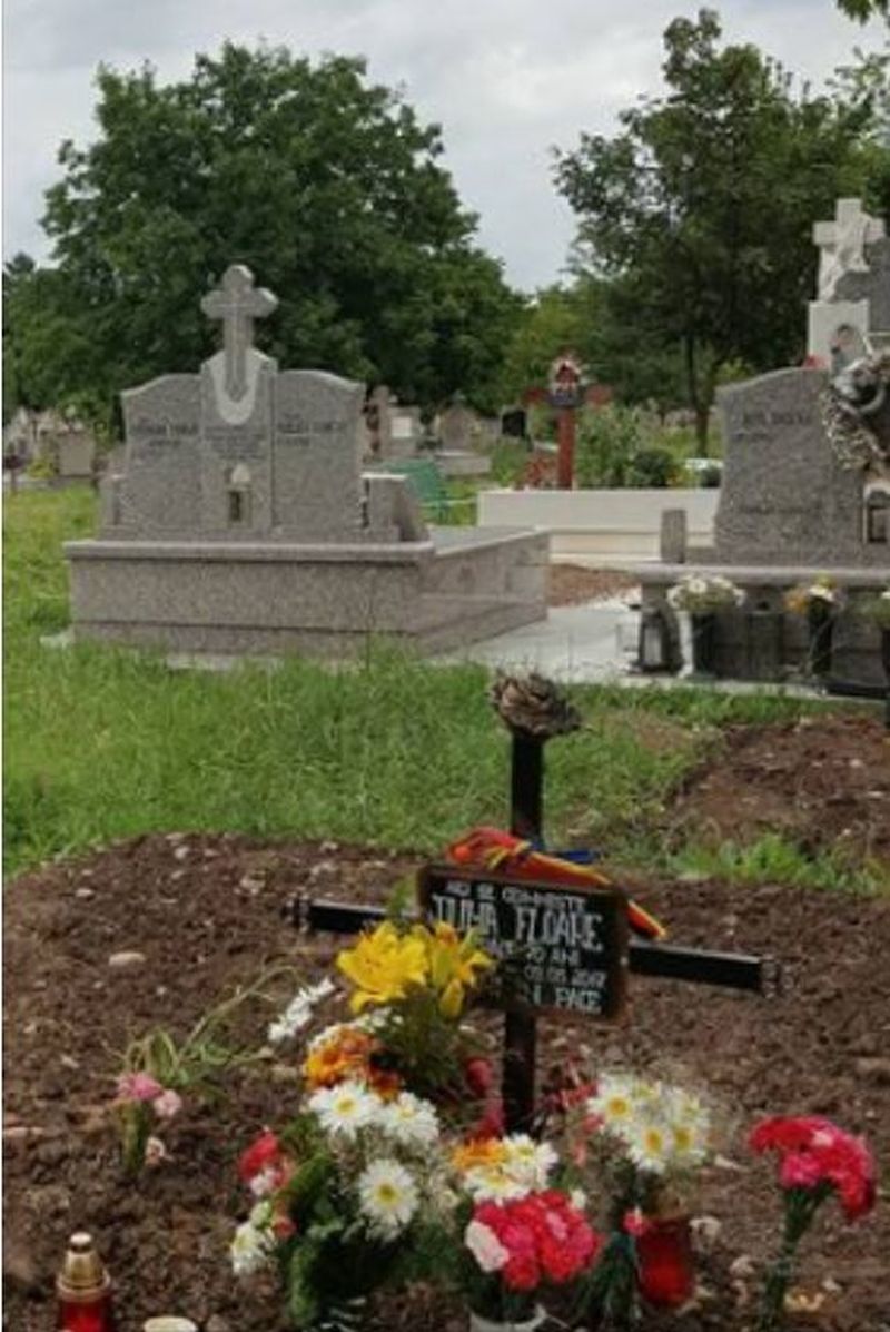 Asa arata locul de veci al Floricai Duma