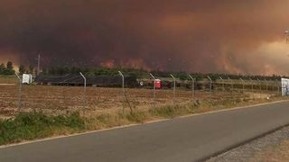 Anca a fotografiat incendiul de la mare distanta