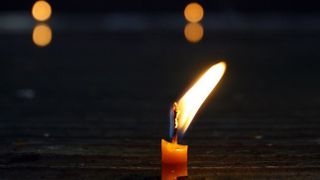 Cascadorul ranit in timpul filmarilor pentru cel de-al optulea sezon al serialului "The Walking Dead" a murit