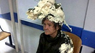 Fotografia care a creat confuzie pe internet. Ce s-ar fi intamplat cu femeia din aceasta imagine?