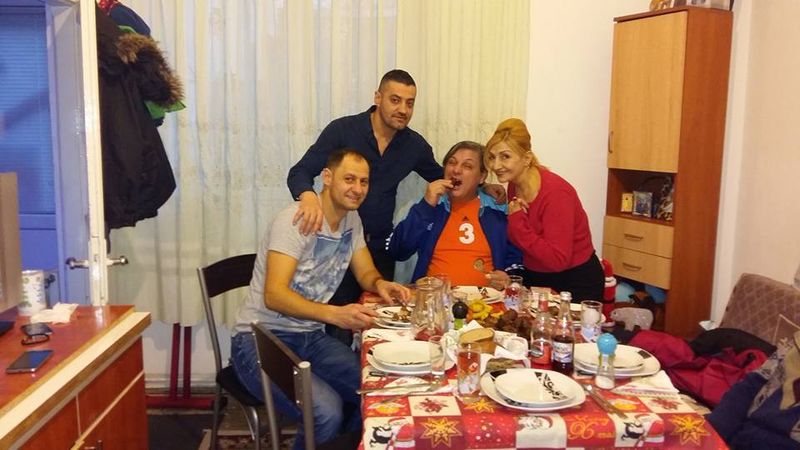 Ileana Ciuculete, impreuna cu Cornel Gales si baietii din prima casnicie