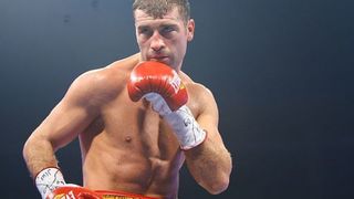 Supravietuitorul tragediei petrecuta in blocul lui Lucian Bute si-a revenit complet! Allan s-a reapucat de muzica si se bucura de fiecare zi alaturi de familie