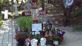 Mormantul lui Aurelian Preda de la Dervent