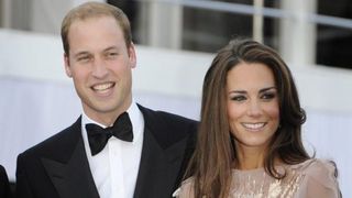 Despagubiri de cate 50.000 de euro pentru Kate Middleton si sotul ei, dupa ce o revista a publicat fotografii topless cu ducesa