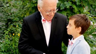 Mihai Sora se amuza de varsta sa! Scriitorul implineste peste doua luni,101 ani! &ldquo;Nu ne despart decat 91 de ani&rdquo;