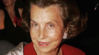 A murit cea mai bogata femeie din lume