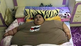 Cea mai grasa femeie din lume a murit la scurt timp dupa ce si-a micsorat stomacul