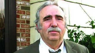 El este romanul condamnat la moarte de Ceausescu in 1974 si care a reusit sa anuleze sentinta nedreapta abia in 2010! Constantin Rauta a plecat in America pe vremea comunistilor