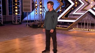 A fost dat afara de la un show de talente dupa ce a recunoscut ca a consumat droguri