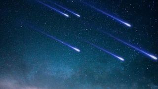 Fenomen spectaculos pe cer, vineri noapte