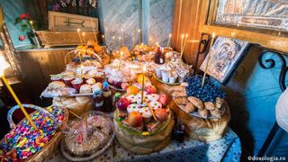 De ce se zice "bogdaproste" cand primim pomana?