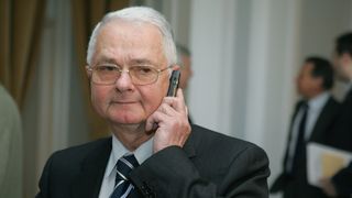 Virgil Magureanu si-a deschis la Satu Mare o fabrica de alcool!