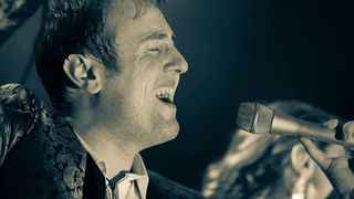 Călin Geambaşu, dezvăluiri uimitoare despre familia sa:”Nu bătăile au durut, umilinţele au durut cel mai tare”