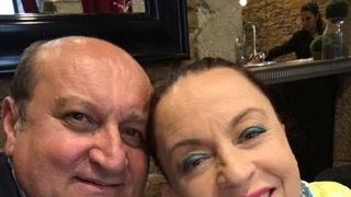 Firma Mariei Dragomiroiu si a sotului ei a fost actionata in instanta pentru neplata chiriei! Cei doi au trebuit sa achite apoi despagubiri de zeci de mii de lei