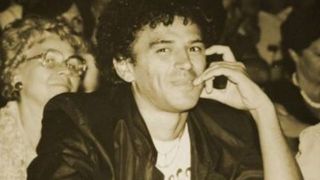 Cum arata mormantul lui Ioan Luchian Mihalea, compozitorul ucis exact acum 24 de ani! Pe cruce apare o dedicatie emotionanta a copiilor din corul Minisong FOTO