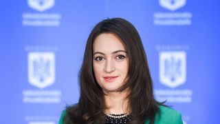 Madalina Dobrovolschi va deveni mama unei fetite in curand! Cum arata purtatoare de cuvant a Presedintiei in ultima luna de sarcina