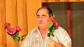 Subalternul lui Alexandru Arsinel si-a dublat castigurile din spectacole! Ce suma a incasat actorul Vasile Muraru, directorul adjunct de la Teatrul de Revista