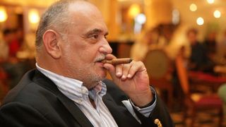 Dinu Patriciu, condamnat la uitare! Cum arata mormantul miliardarului la trei ani si jumatate de la moarte