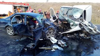 Povestea celui mai grav accident rutier din Romania - Comunistii au ascuns moartea a 48 de oameni ca sa nu alarmeze populatia - Incidentul din iunie 1980 de care multi au uitat